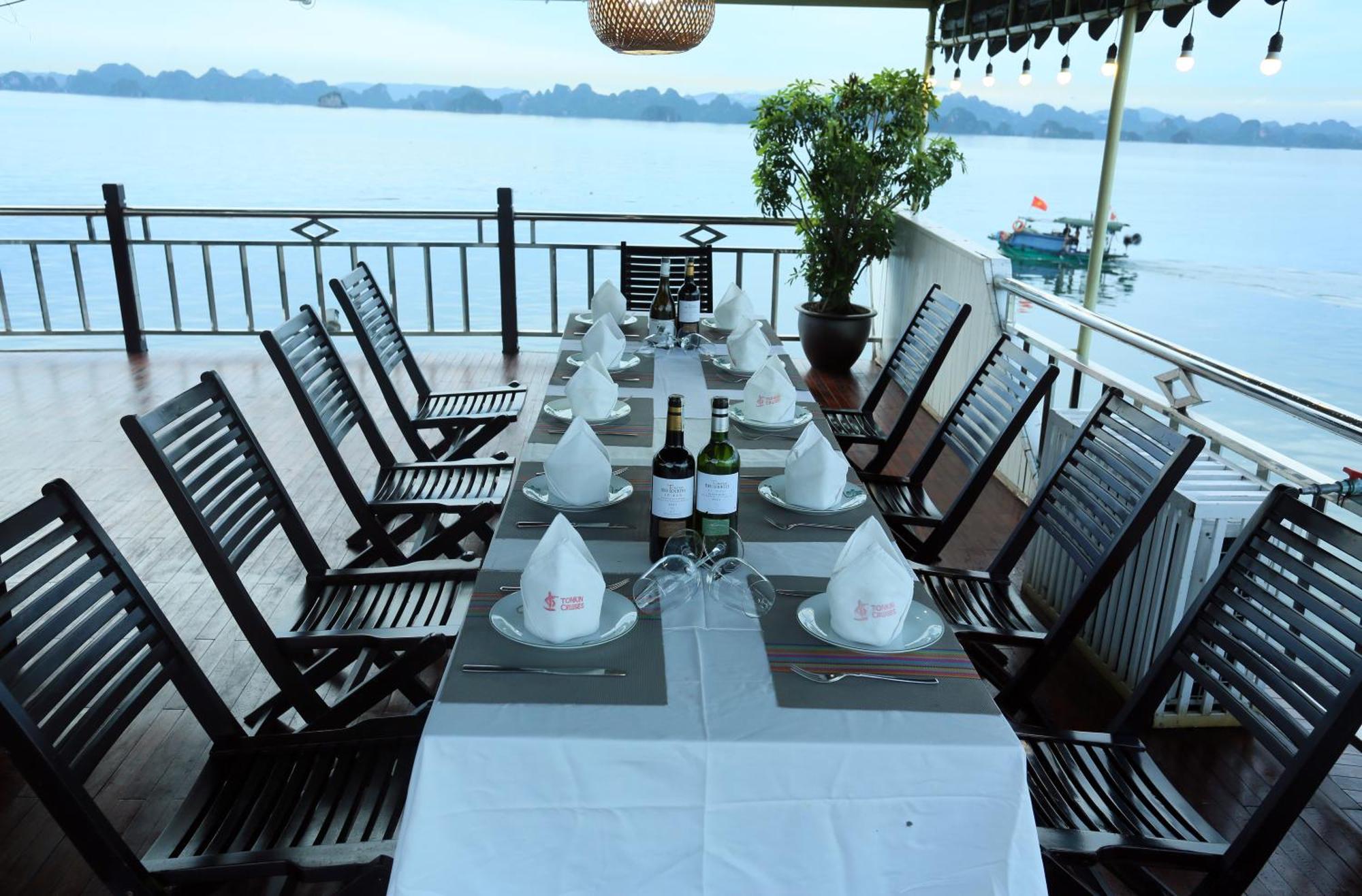 Garden Bay Classic Cruise Ha Long Zewnętrze zdjęcie