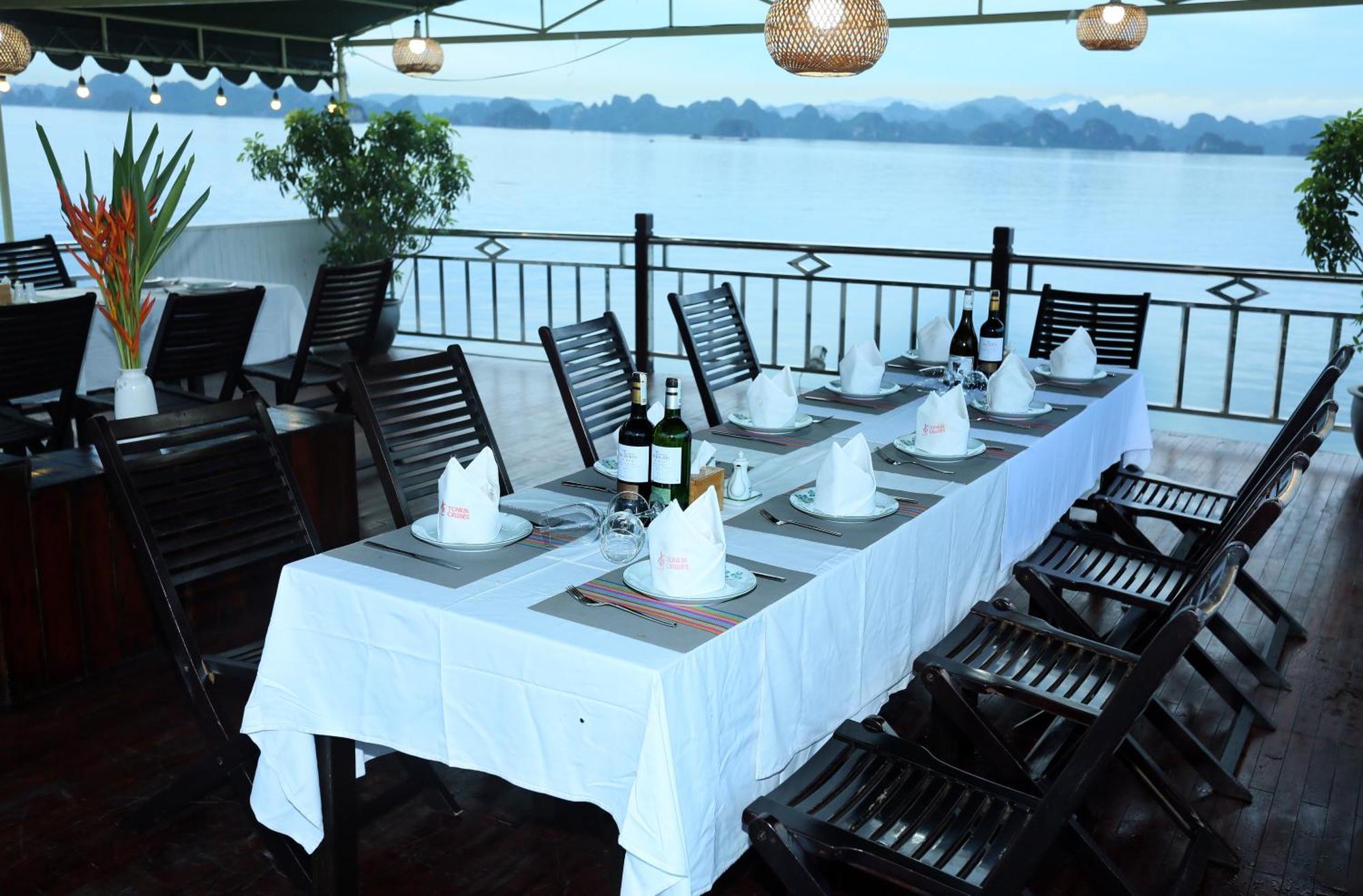 Garden Bay Classic Cruise Ha Long Zewnętrze zdjęcie